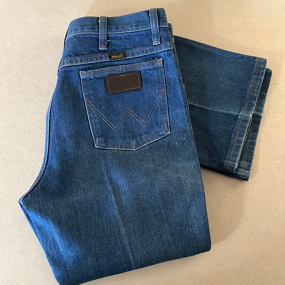 Vintage Wrangler Mens size 32x 34
